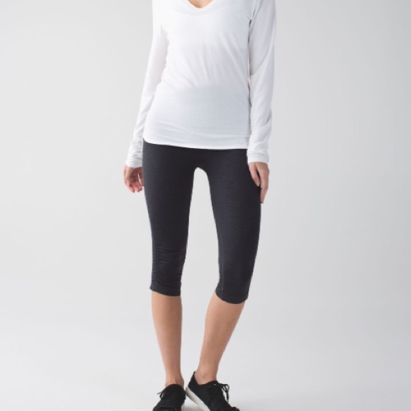 lululemon athletica Pants - Lululemon In the Flow Crop Leggings